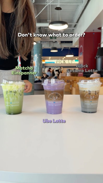 Which one are you picking? 👀☕
Here are three favorites to start with:
🍵 Matcha Einspanner
🖤 Black Sesame Latte
💜 Ube