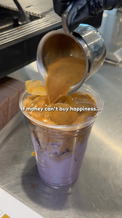 Money can buy happiness at Seed and Water ☕🥐🍰✨ Come by and turn your day into a great one 🤍

#seedandwater #bakerycaf