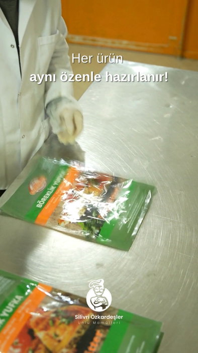 Özen, mutfağımızın değişmeyen tarifidir.
Her ürünümüzü ilk günkü titizlik ve ay