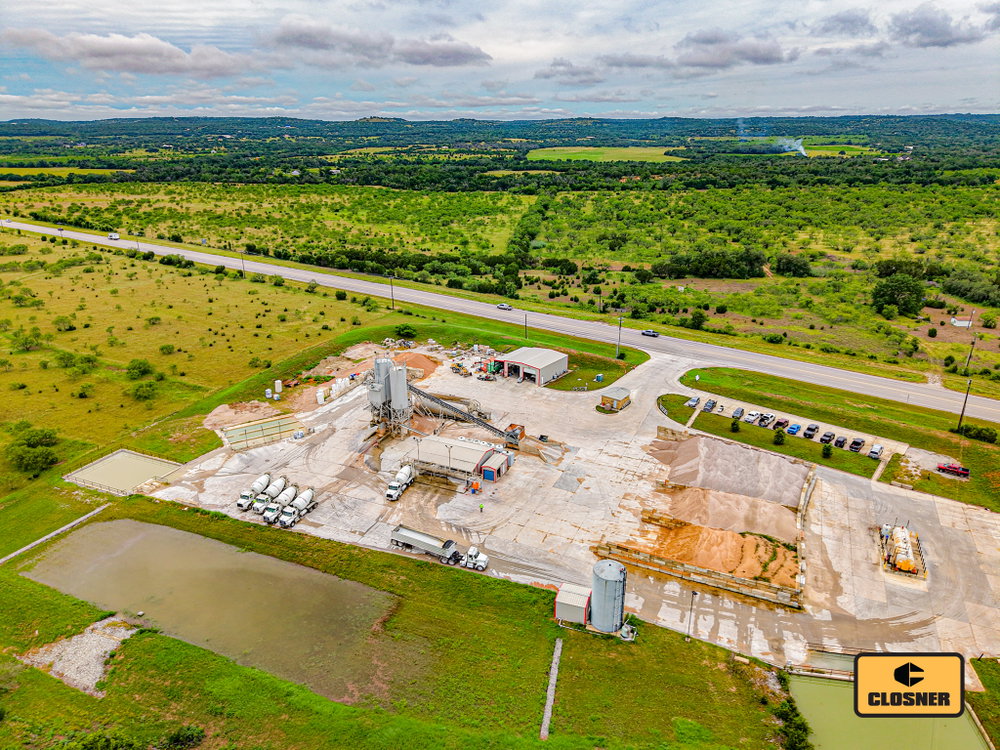 Production from a different perspective.
Aerial view of the CON-E-CO ALL-PRO keeping concrete flowing and the job moving.