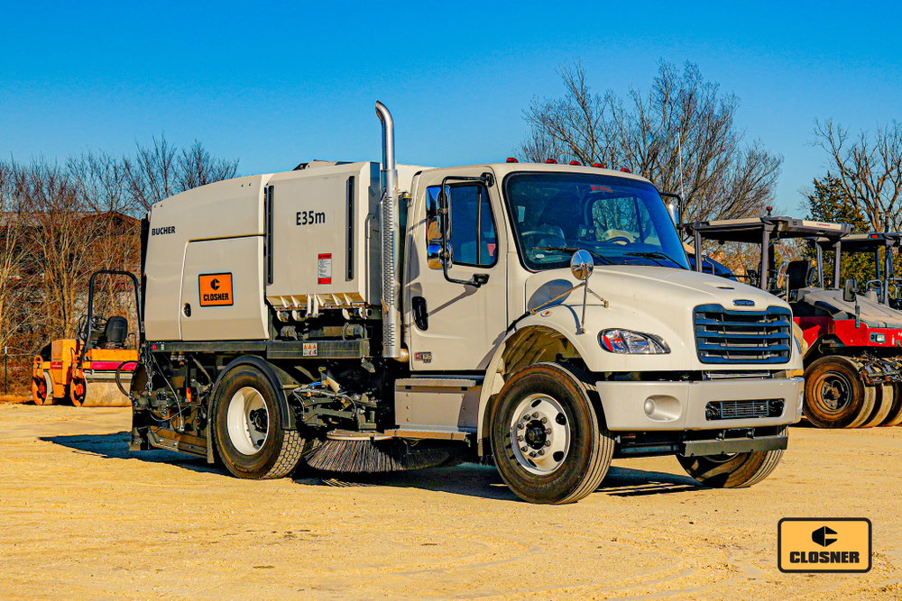 Bucher Municipal E35m.
Capable. Efficient. Built for the job.