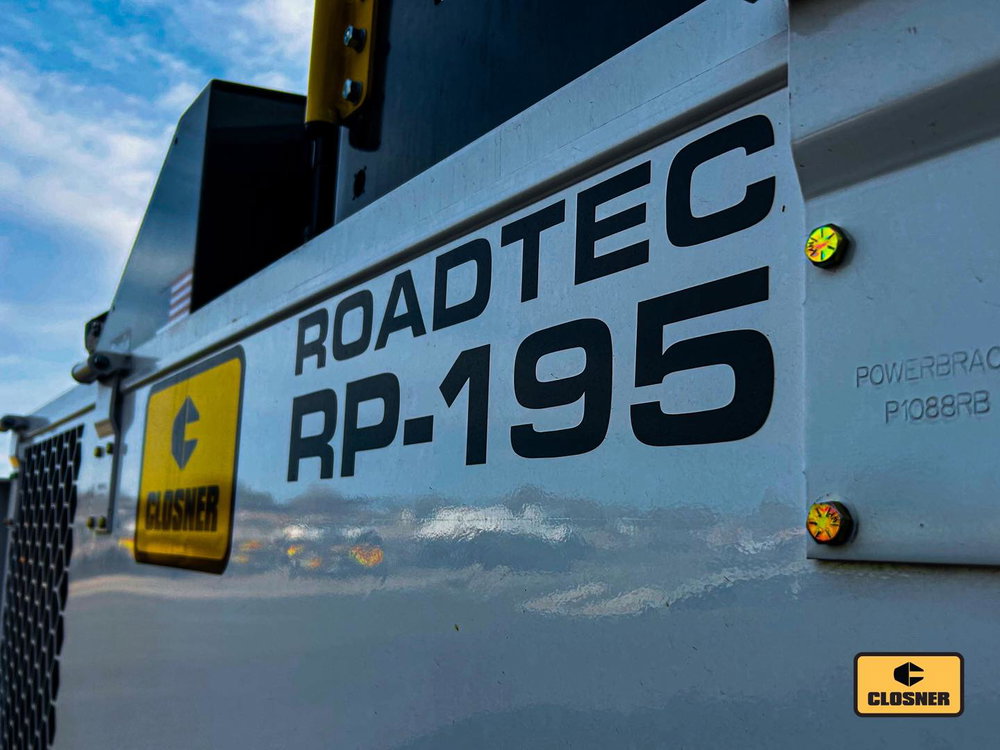 A good name carries some weight.

RP-195. Roadtec. Closner Equipment.