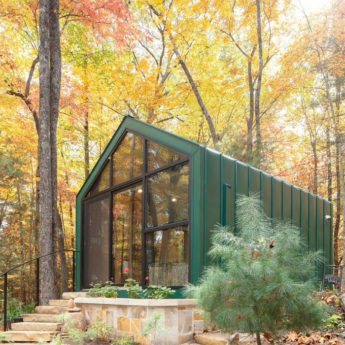When heading to the office on a Monday morning looks like this...🍂 

The Bunkie completely changes the work from home game.

It's time to upgrade your daily routine and live your best life. 

#BunkieLife #BackyardOffice #CottageLife #HomeOfficeGoals #BackyardStudio #CanadianMade #FallInOntario #GetInspired #HomeOfficeInspo #WorkFromHome #BackyardDesign #SmallSpaces #OutdoorLiving