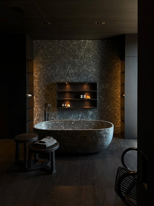 Milan Design Week - a morning at Palazzo @molteniandc seeing an absolutely inspiring collection.

Thank you @studiononno for the invitation.