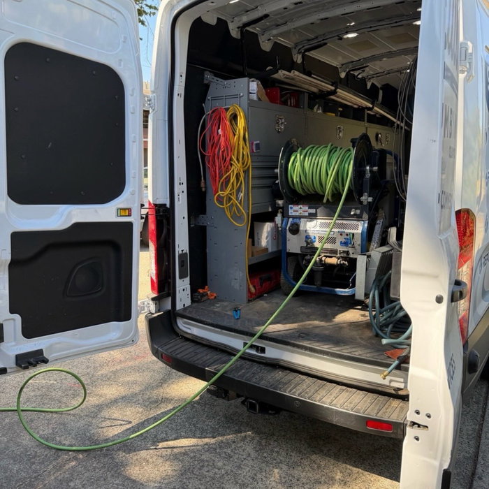 🚨 Commercial Sewer Line Hydro Jetting 🚨 When a commercial sewer line starts backing up,