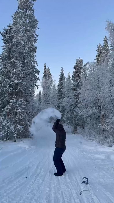 Presentamos nuestra nueva ruta por la Laponia Sueca 🇸🇪❄️

Un viaje de 7 días y...