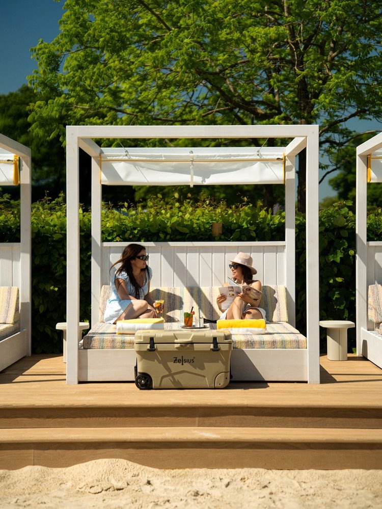 From tee to screen, @thegrovehotel is making this summer one to remember. 

The Hertfordshire estate launches The Kingdom at The Grove by @taylormade_tour, alongside the return of @everymancinema in the Walled Garden, the reopening of Ralph's Beach and a new plot-to-plate experience at Jemima's Kitchen Garden. 

- Communications - 

#BacchusAgency #TheGrove