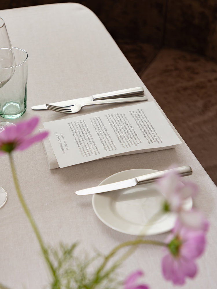 The Shared Table welcomes @merlin_johnson, chef-owner of Michelin-starred and Green-starred Osip in Somerset, to @spring_ldn this Saturday, 31st October. 

The menu celebrates seasonal, produce-led cooking and a shared respect for nature, where the surrounding landscape and biodynamic farm shape every menu.

- Communications - 

#BacchusAgency