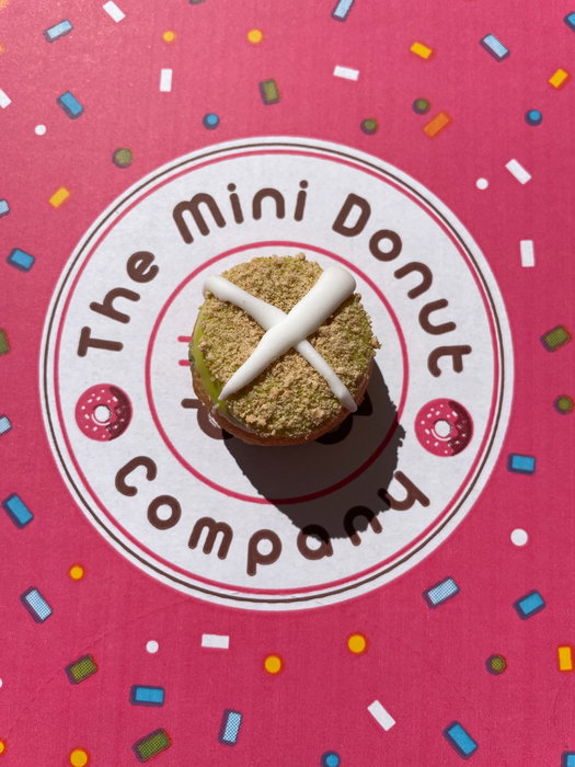 Big donut cravings? Make ’em mini. 🍩✨

Skip the line and order your favorites a