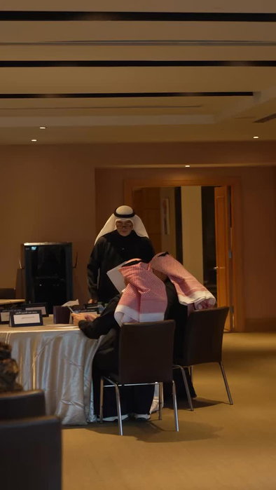 الاستراتيجية الحديثة لإدارة بيئة العمل لتحقيق الرضا الوظيفي