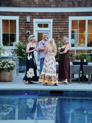A drink in hand and a smile on your face—that’s what every celebration deserves 🥂

Whether you’re planning an intimate gathering or a big celebration, Old Fashion Cocktail Co. Mobile Bars brings the perfect bar experience to you. From backyard parties to elegant indoor receptions, we’re serving handcrafted cocktails at events all year long.

But let’s be honest… summer is calling ☀️🍹 Book your mobile bar and let’s make your next event one to remember.

PrivateEvents EventBartending CocktailHour Cheers