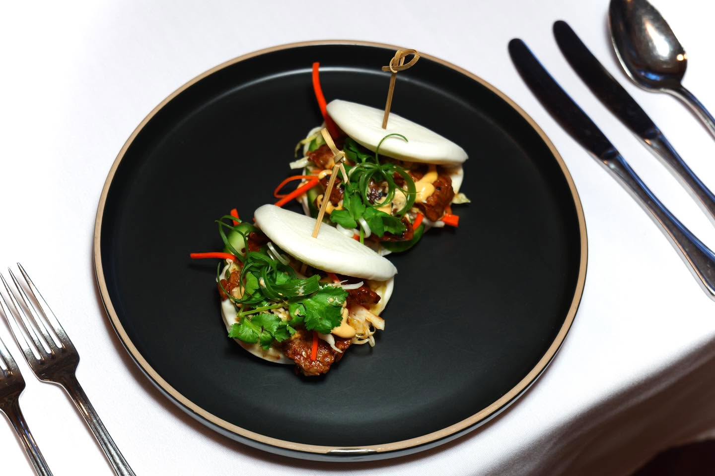 Soft bao, rich flavour. The perfect bite.Available for dinner, 6 nights a week. Book your table today 📞 4332 1566 #kimsbeachsideretreat #centralcoast