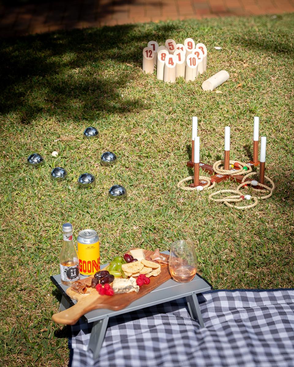 Fancy a game? Bocce, ring toss, finska - take your pick! Available to guests are our picnic tables, picnic rugs and lawn games… waiting at reception for you to borrow and enjoy! Soak up the beachside sun alongside a cheese platter & a little something from the bar, and you’ve got yourself a beautiful afternoon of bliss at Kims 🏝️ #kimsbeachsideretreat #lovecentralcoast