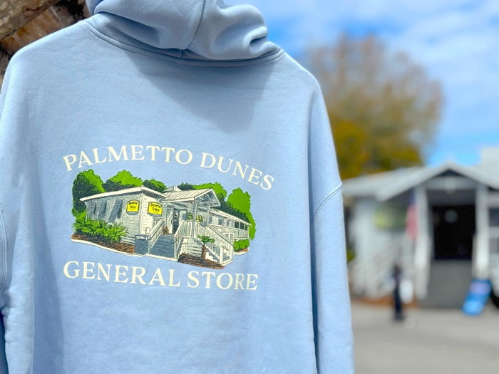 Hoodie season on Hilton Head has arrived! 🍃 Enjoy the cooler island temperatures in one of our cozy hoodies or long sleeves at the @pdgeneralstore. 💚

To learn more about the Palmetto Dunes General Store, visit the link in our bio or palmettodunesgeneralstore.com