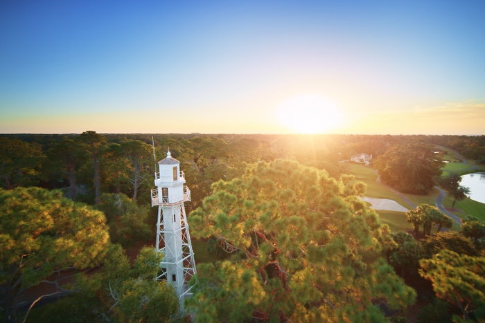 Enjoying this over Palmetto Dunes Arthur Hills Golf Course. 🌅⛳️

Check out the Arthur Hills course features and reserve your tee time by visiting the 'Golf' link in our bio.