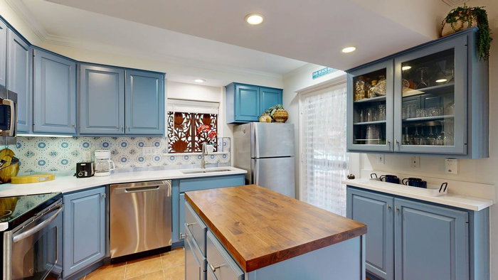 Escape to in 44 Water Oak, a beautiful 2-bedroom, 2.5-bath villa at Palmetto Dunes Oceanfront Resort! ☀️🌴 This spacious villa features comfortable living areas, a coastal-inspired kitchen, a private patio with outdoor dining and a grill, and a community pool just steps away. The first-floor primary suite offers a king bed and private patio access, while the upstairs guest suite includes a queen and twin bed, private balcony, and en-suite bathroom. With easy access to the beach and all that Hilton Head Island has to offer, this villa is the perfect place to relax, unwind, and enjoy island time. ☀️🐚🏝️

To view the listing for 44 Water Oak, visit the 'Vacation Rentals' link in our bio to reserve your stay or call 877-567-6511 to speak with one of our vacation planners.