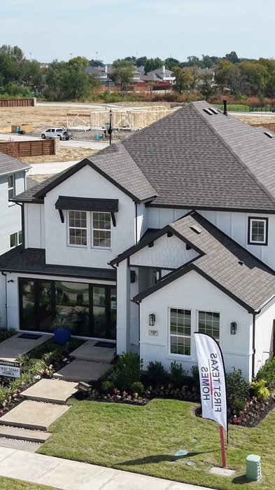 New home. New community. New possibilities. Solterra in Mesquite, TX is where you can find a brand-new Fir…