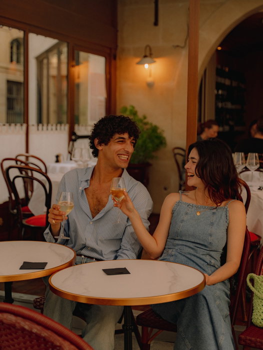 Highstay instagram Have a drink at a hidden little terrace, grab an ice cream at Angelina and enjoy it on the iconic chairs of the Tuileries Garden, explore hidden paths away from the hustle and bustle of the main streets, and take the time to experience the city at its most beautiful. That’s what Highstay is offering this summer with the exclusive Signature Walk experience.

For more information, visit our website.

Photos: @jeanne_perrotte
