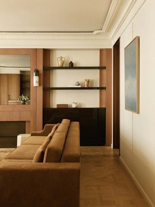 Highstay instagram Designing a new space is always an opportunity to collaborate with contemporary artists whose craftsmanship emphasizes the architect’s vision and creative direction. L’Appartement Boétie features a piece by Paris based artist @marion.artense.gely in the living room and another by June Wei in the master bedroom.