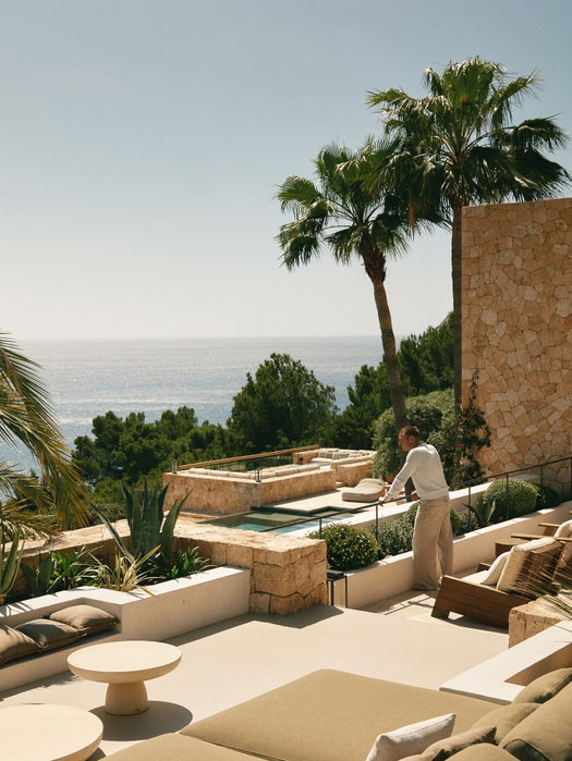 Highstay instagram Villa Infinity in Ibiza is a space that opens up to the outdoors, in constant dialogue with nature and the surrounding environment. 

We have new availability in September and October, for any inquiries please contact our team at the following address: sales@highstay.com.

Photos: @salvalopez & @oracle_paris