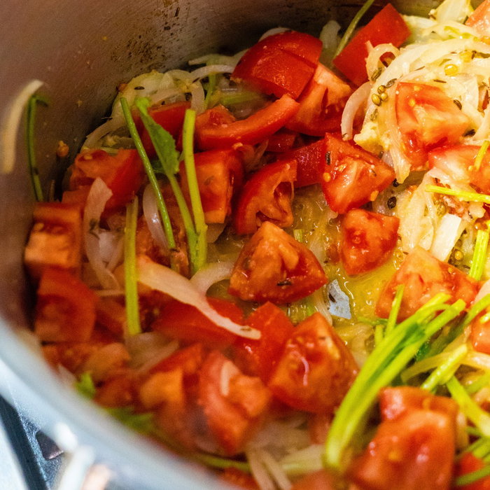 Healthy eating shouldn’t taste bland or come out of a freezer bag.
