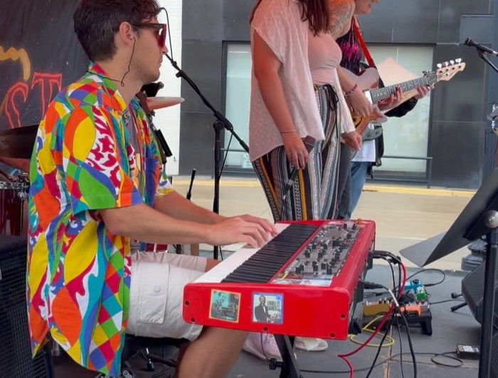 Thanks for stopping by the Squirrel Hill Night Market last weekend 🎸
Shoutout to all the performers and @uncoversquirrelhill for making this event happen! 🫶