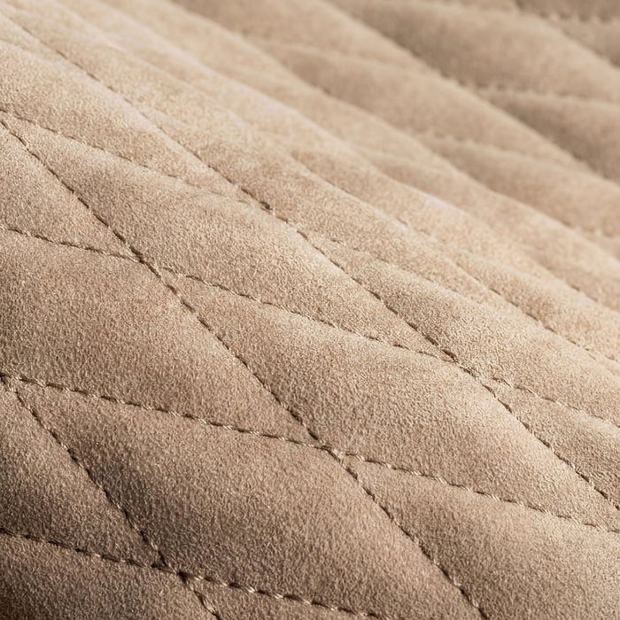 Every detail inside Enclave™ is designed with intention. A supportive foam core absorbs vibration, w