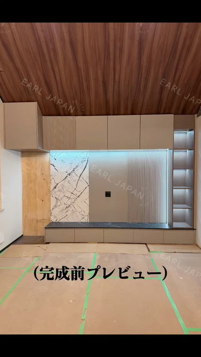 完成前を、少しだけ。
まだすべては揃っていません。
左側のこのスペース、何が入ると思いますか?
この