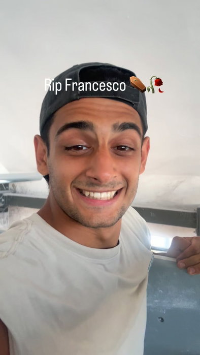 Opss spero non la prenda sul personale…🥀
