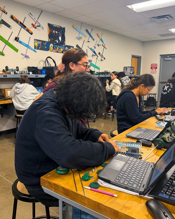 Madison Highland Prep on Instagram: ⚙️ Learning by building at Madison Highland Prep!

Our students in Principles of Engineering are put
