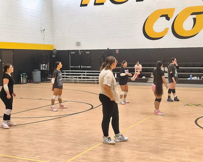 Highland Prep on Instagram: 🏐 Game on!

Our volleyball campers are putting in the work, learning new techniques, and cheering e