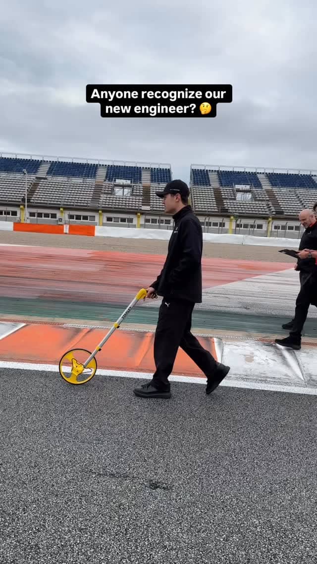 An Instagram post for FORMULA E