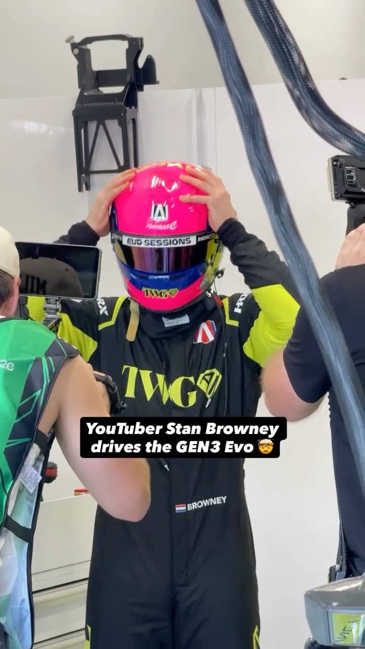 An Instagram post for FORMULA E