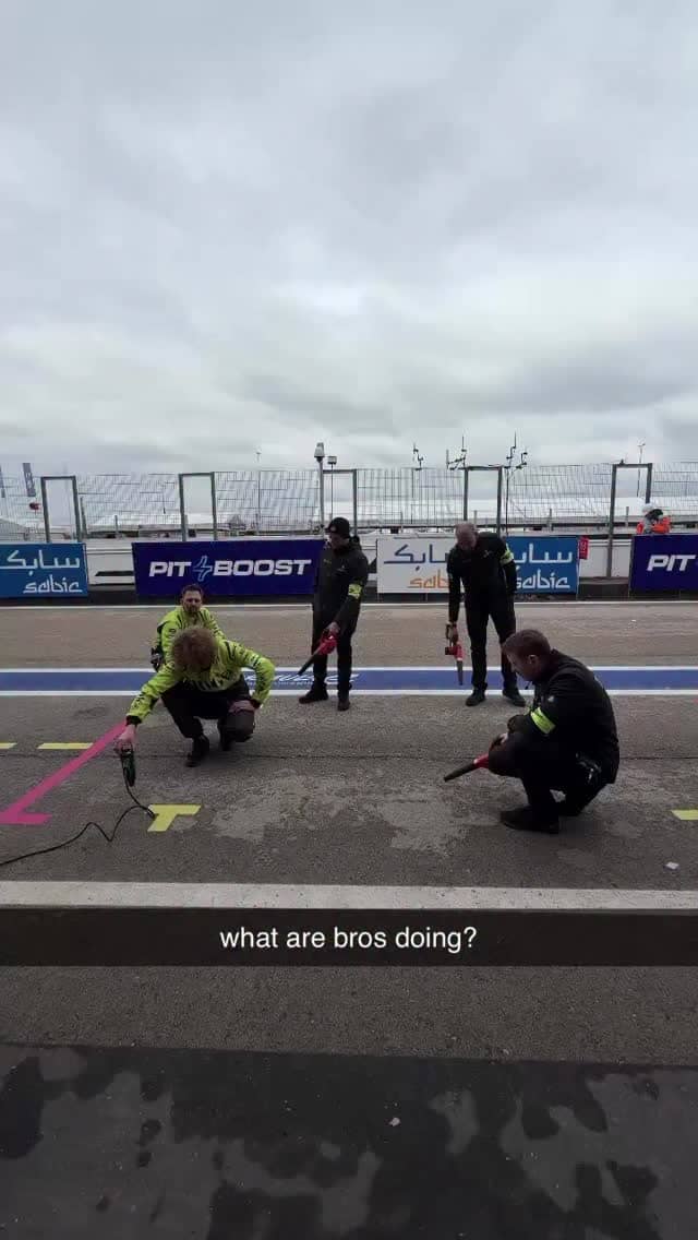 An Instagram post for FORMULA E