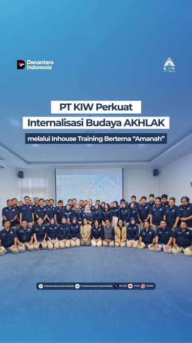 Pelaksanaan Inhouse Training AKHLAK dengan fokus nilai “Amanah” telah sukses diselenggarakan pada Selasa, 31 Maret 2026 di Opsroom PT Kawasan Industri Wijayakusuma (PT KIW).

Kegiatan ini merupakan bagian dari penguatan internalisasi budaya AKHLAK sekaligus tindak lanjut program pengembangan SDM perusahaan, yang diikuti oleh seluruh karyawan PT KIW.

Melalui penyampaian materi interaktif, kerja sama tim dalam beberapa kelompok, serta diskusi dengan beragam metode, peserta diajak untuk memahami makna nilai Amanah secara lebih mendalam. Tidak hanya sebatas untuk diingat, nilai ini juga diharapkan dapat terus diimplementasikan secara konsisten dalam kehidupan kerja sehari-hari.

Semangat kebersamaan dan partisipasi aktif seluruh peserta menjadi energi positif dalam membangun budaya kerja yang semakin profesional, bertanggung jawab, dan berintegritas di lingkungan PT KIW.

#PTKIW #AKHLAK #Amanah #InhouseTraining #BudayaKerja #PengembanganSDM