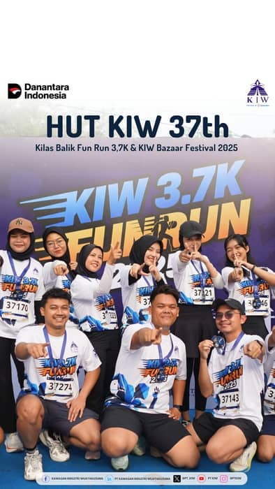 Beginilah momen ketika semangat “Growing Stronger, Moving Faster” bukan hanya menjadi slogan, tetapi benar-benar terasa di langkah kaki, tawa peserta, dan interaksi hangat antartenant, mitra, serta masyarakat sekitar kawasan industri.

Fun Run sejauh 3,7 kilometer diikuti oleh 370 peserta dari berbagai latar belakang — tenant, mitra strategis, media, hingga warga sekitar. Rute dari Kantor KIW menuju KIW Edge bukan sekadar lintasan lari, melainkan simbol perjalanan menuju kawasan industri yang semakin modern dan berdaya saing.

Tak berhenti di sana, KIW Bazaar Festival menghadirkan 7 UMKM dari Kecamatan Tugu serta penjualan 690 paket sembako murah hasil kolaborasi tenant dan mitra. Ditambah dengan pembagian bibit tanaman, donor darah, cek kesehatan gratis, dan hiburan rakyat — menjadikan perayaan ini lengkap antara unsur olahraga, ekonomi kerakyatan, dan kepedulian sosial.

Dari sini kami belajar satu hal: pertumbuhan sejati adalah ketika semua bisa bertumbuh bersama.

Terima kasih kepada seluruh peserta, tenant, mitra, sponsor, dan masyarakat yang telah menjadi bagian dari perjalanan 37 tahun KIW sebagai bagian dari Holding BUMN Danareksa. Mari terus melangkah lebih kuat dan lebih cepat — bersama. 💚

#KIW37 #GrowingStrongerMovingFaster #FunRun37K #KIWBazaarFestival2025 #HoldingBUMNDanareksa #IndustriTumbuhMasyarakatMaju