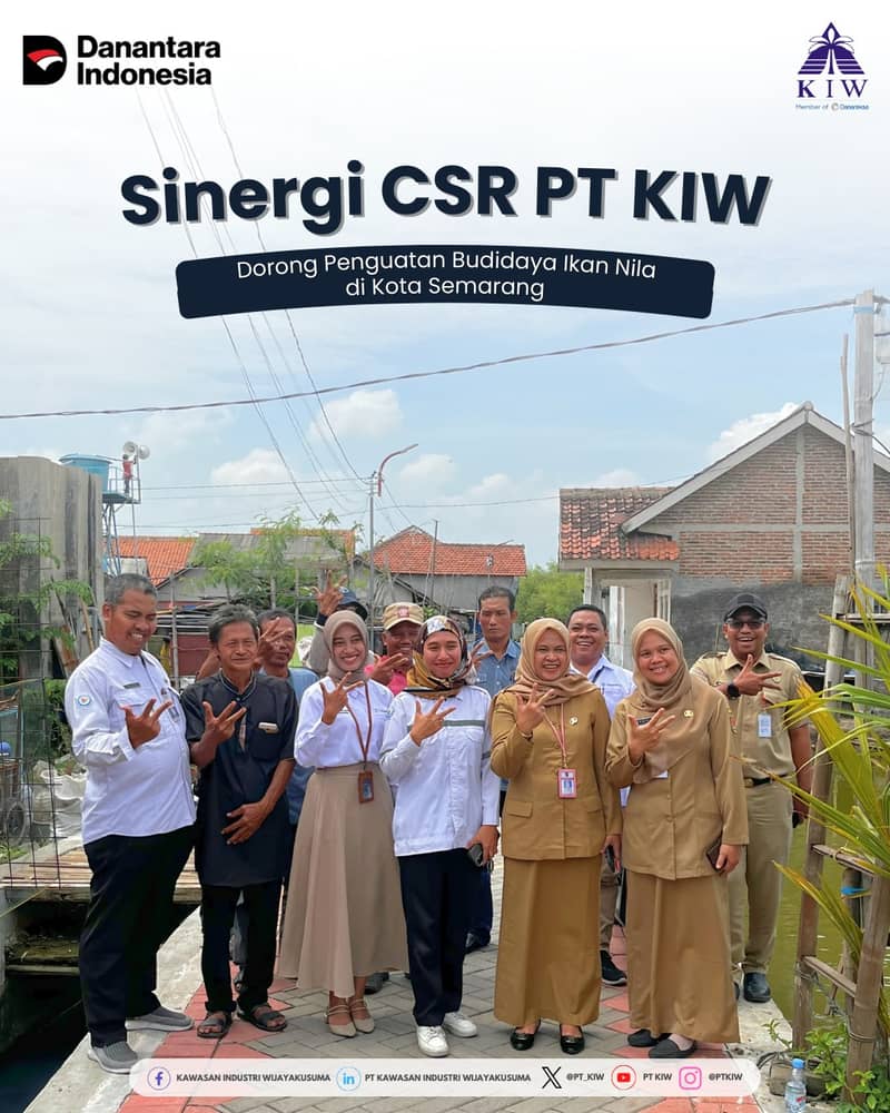 PT Kawasan Industri Wijayakusuma (PT KIW) telah menyelesaikan pelaksanaan kegiatan pendampingan Program Corporate Social Responsibility (CSR) di sektor perikanan, khususnya dalam pengembangan budidaya ikan nila bagi pembudidaya ikan air payau di Kota Semarang. Kegiatan ini merupakan wujud komitmen PT KIW dalam mendukung pemberdayaan ekonomi masyarakat pesisir sekaligus sejalan dengan Program Strategis Nasional di bidang perikanan.

Pelaksanaan kegiatan ini melibatkan berbagai pemangku kepentingan, antara lain Kepala Bidang Perikanan Tangkap Dinas Perikanan Kota Semarang Ibu Masithoh, S.Pi., M.Si., Atika Rahma F. selaku Department Head Corporate Communication & CESR PT Kawasan Industri Wijayakusuma, Penyuluh Perikanan Kuntoro Aji, S.Pi., perwakilan Bidang Pengelolaan Pembudidayaan Ikan Bekti Munjazanah, S.Pi., Sekretaris Kelurahan Mangunharjo Adutya Bagus Andana, serta Ketua Forum Pembudidaya Ikan Air Payau Kota Semarang Mujtahid.

Melalui kegiatan ini, diharapkan budidaya ikan nila salin dapat menjadi alternatif yang berkelanjutan, adaptif terhadap perubahan lingkungan, serta mampu meningkatkan kesejahteraan pembudidaya ikan air payau di wilayah pesisir Kota Semarang.